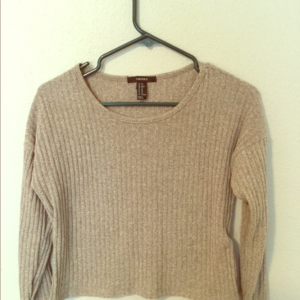 Forever 21 crop sweater XS